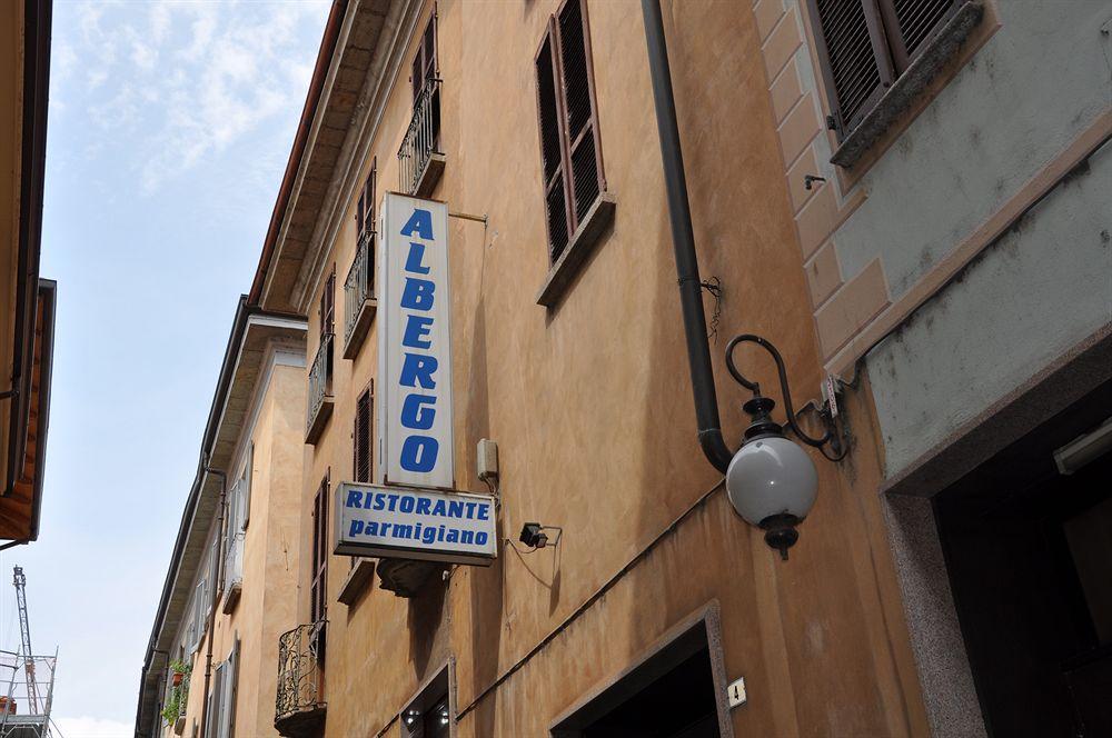 Albergo Ristorante Pomodoro Omegna Exterior photo